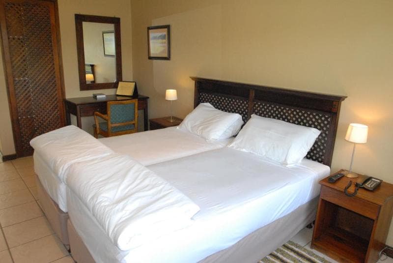 Emafini Country Lodge 5