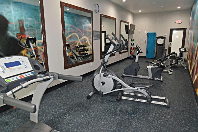 Best Western Plus Waller Hotel 3