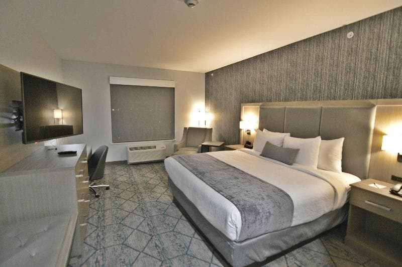 Best Western Plus Executive Residency Oklahoma Cit 5