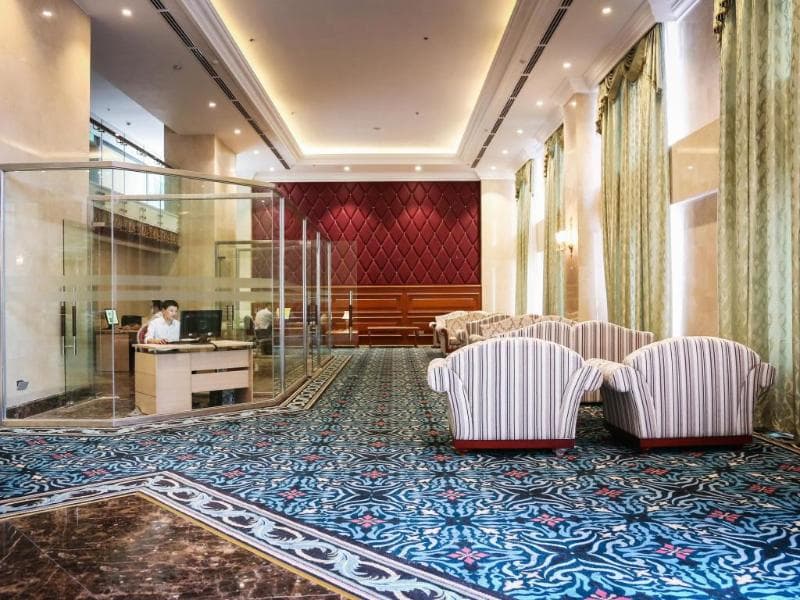 Army Hotel 5