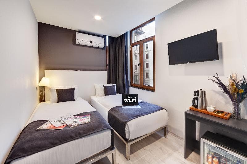 Lime Garden Hotel 5