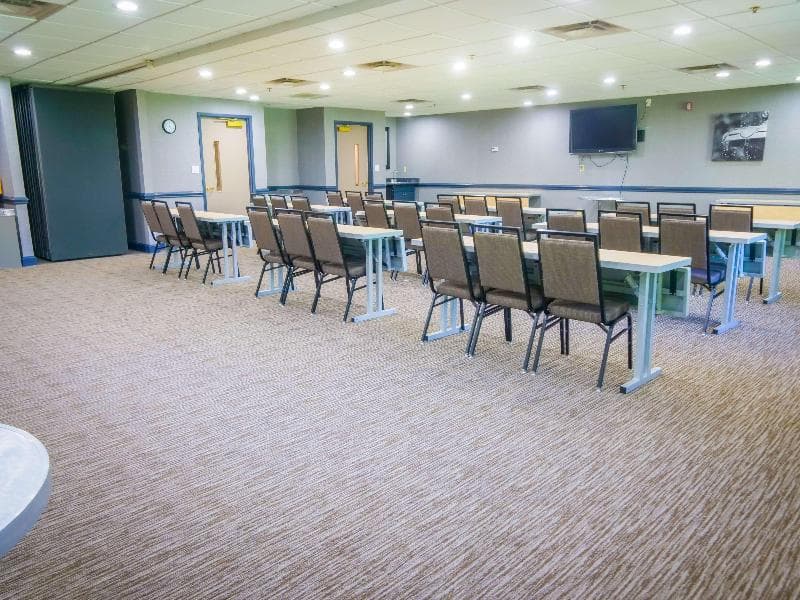 Country Inn & Suites By Radisson, Burlington (Elon), Nc photo 1