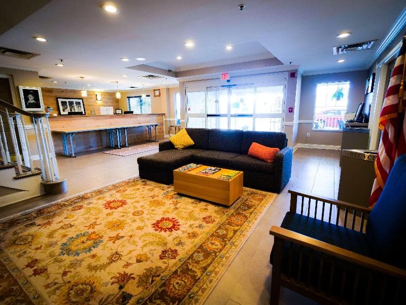 Country Inn & Suites By Radisson, Burlington (Elon), Nc 5