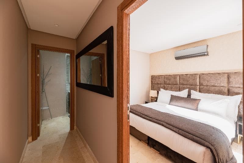 Avenue Suites 5