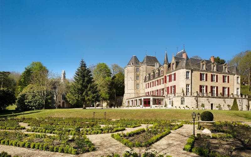 Chateau Laroche Ploquin main