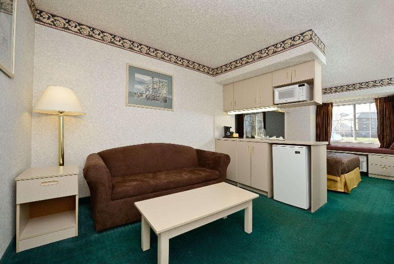 Microtel Inn & Suites by Wyndham Sunbury/Columbus I-71N 3