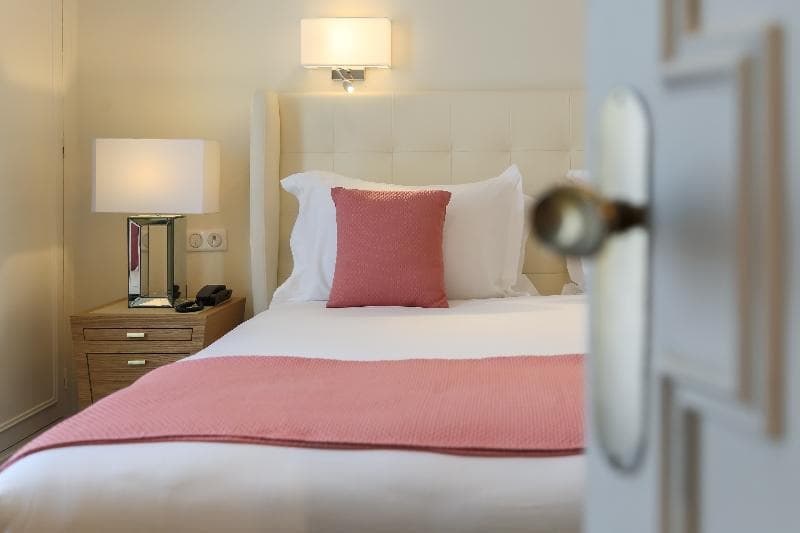 Hotel La Tour De Nesle 5