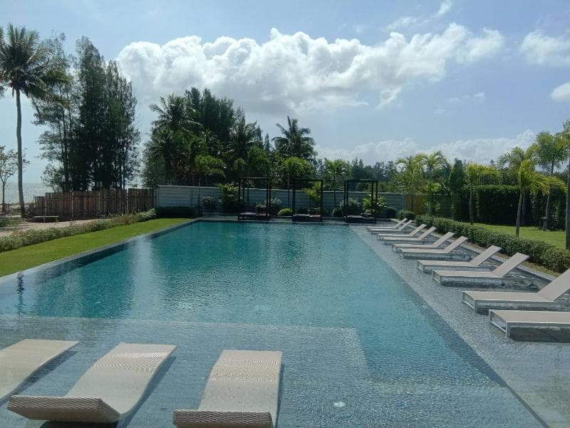Tungtong Beach Villas main