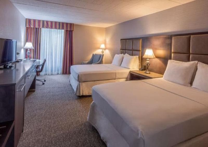 Radisson Hotel Hauppauge-Long Island 4