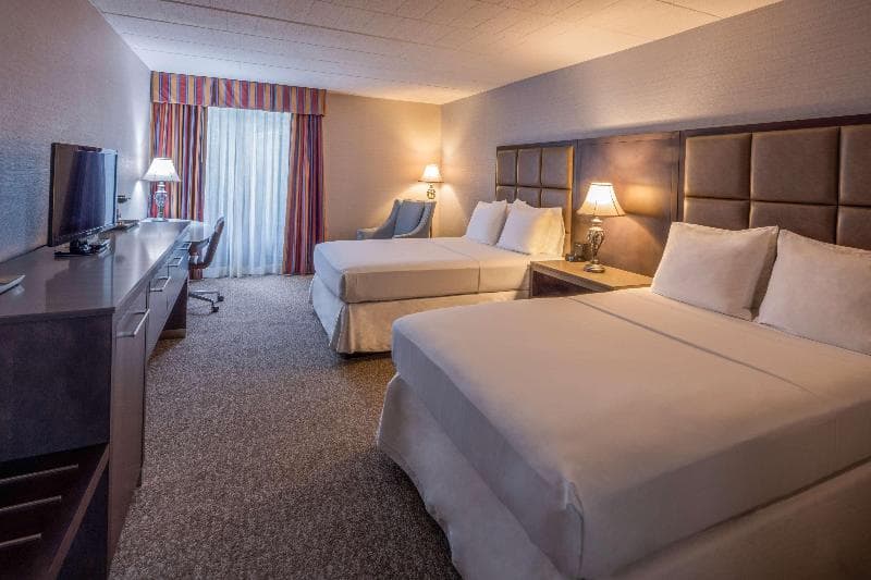 Radisson Hotel Hauppauge-Long Island 5