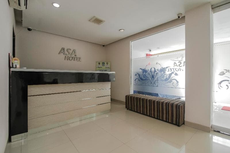 Reddoorz Plus Near Galaxy Bekasi 4