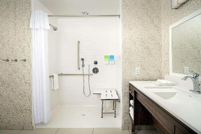 Home2 Suites by Hilton Phoenix Airport South, AZ 4