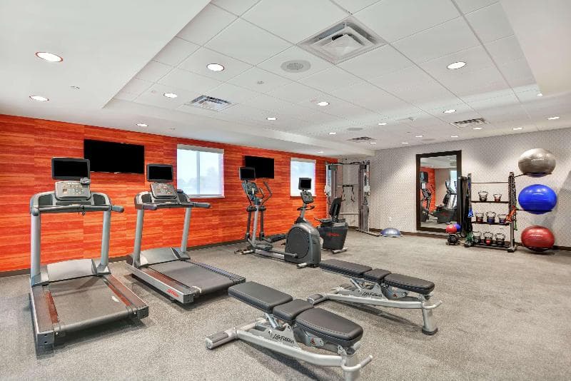 Home2 Suites by Hilton Beaufort 2