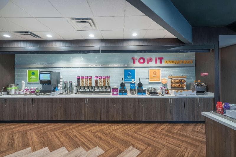 Tru by Hilton Knoxville North I 75 3