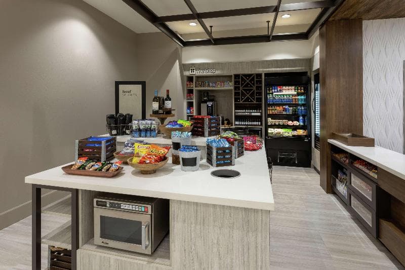 Hilton Garden Inn St. Cloud 3