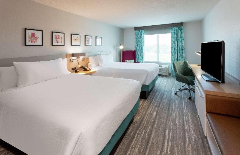 Hilton Garden Inn St. Cloud 5