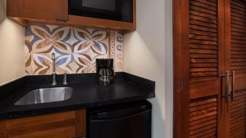 Disney's Polynesian Villas & Bungalows 3