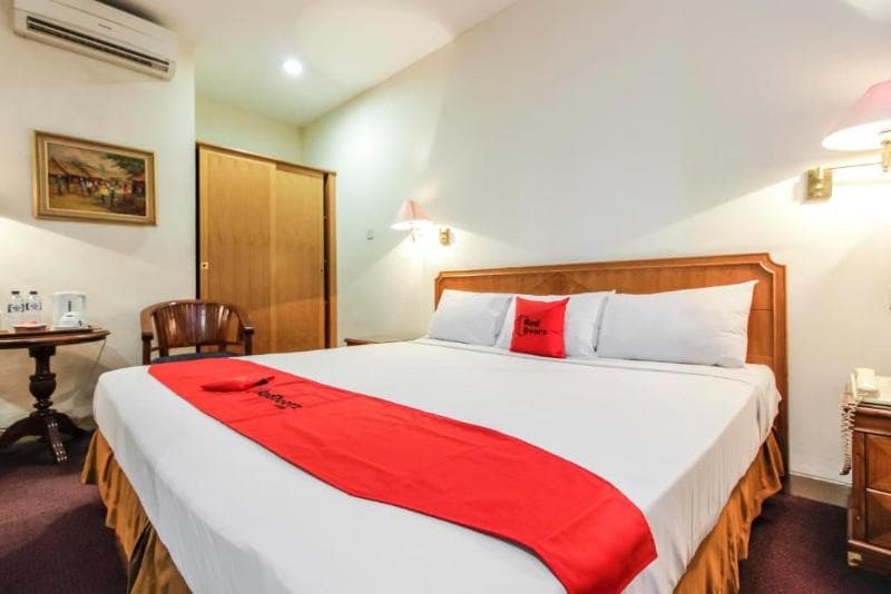 Reddoorz Plus Near Gbk Senayan main