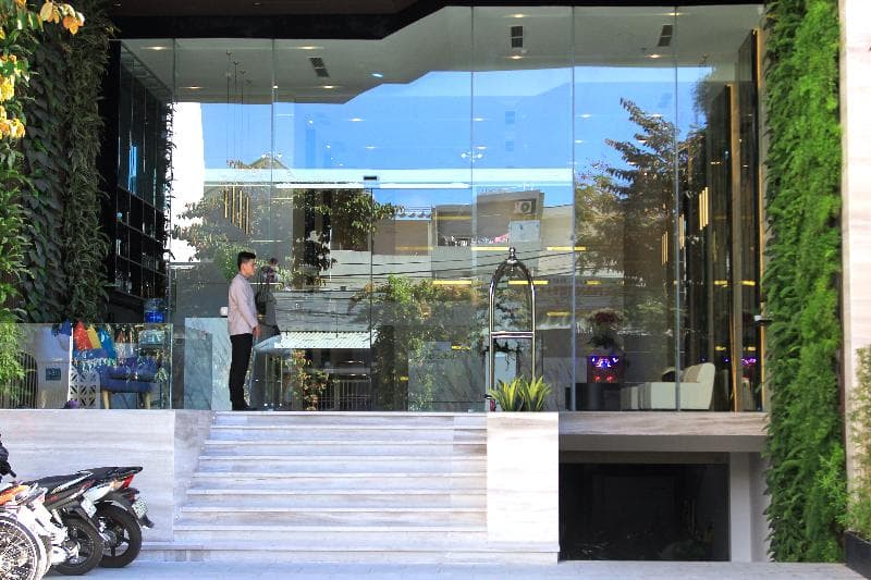Grand Ocean Hotel 2