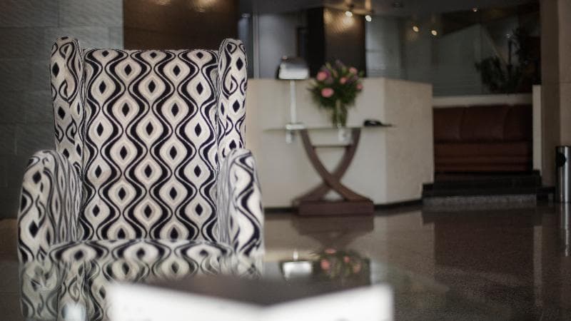 Hotel Abastos Plaza 4