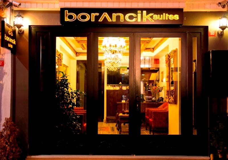 Borancik Suites main