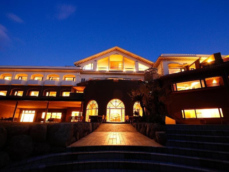 Awaji Hamarikyu - Sumoto Onsen 3