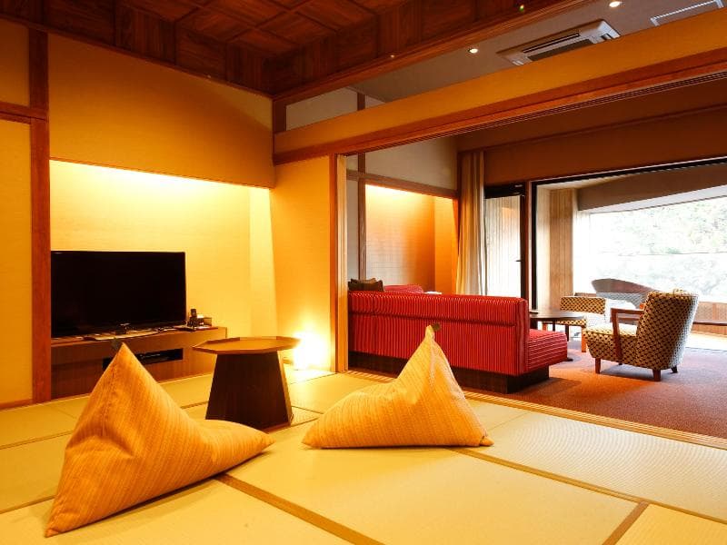 Awaji Hamarikyu - Sumoto Onsen 5