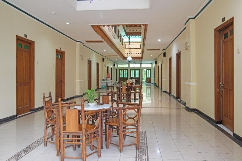 Reddoorz Near Xt Square Yogyakarta 5