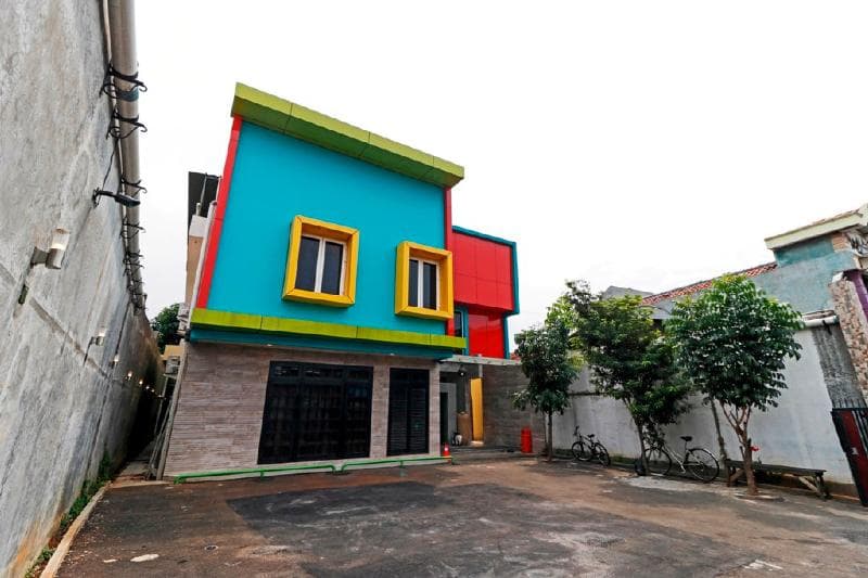 Reddoorz Plus Near Halim Perdanakusuma 2 photo 1