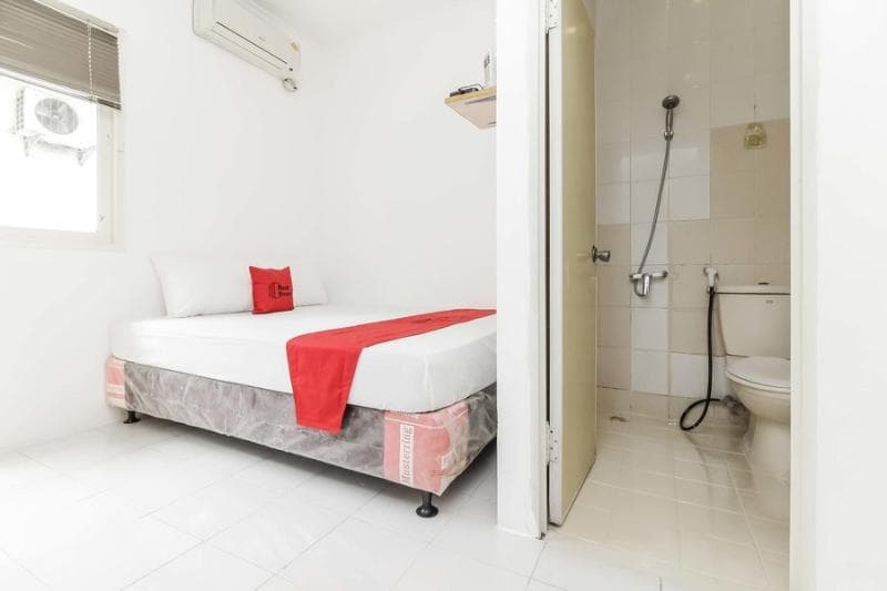 Reddoorz @ Tondano Benhil 5