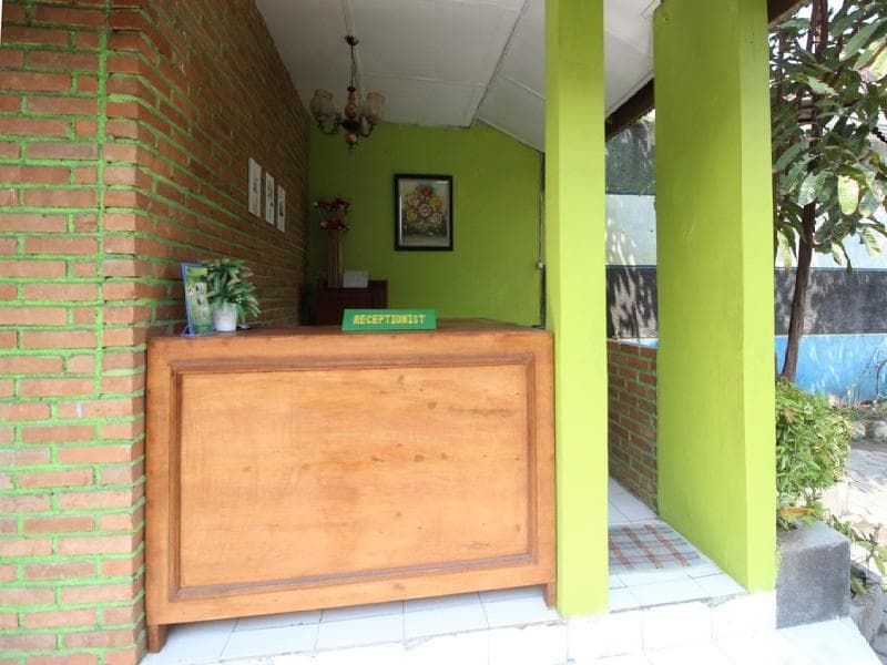 Reddoorz Jalan Parangtritis 5