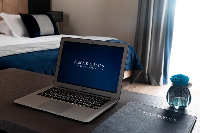 Amadomus Luxury Suites 3