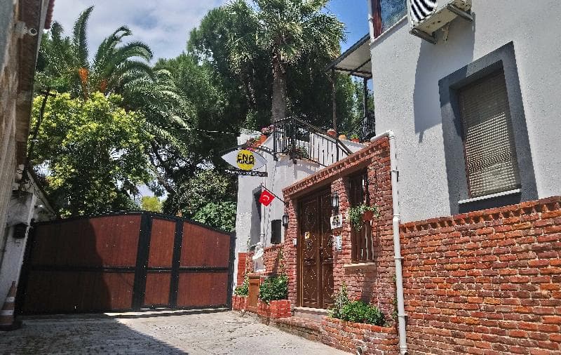 Ena Serenity Boutique Hotel 1