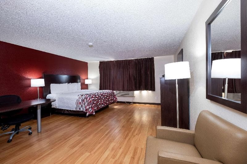 Red Roof Inn Portsmouth 2