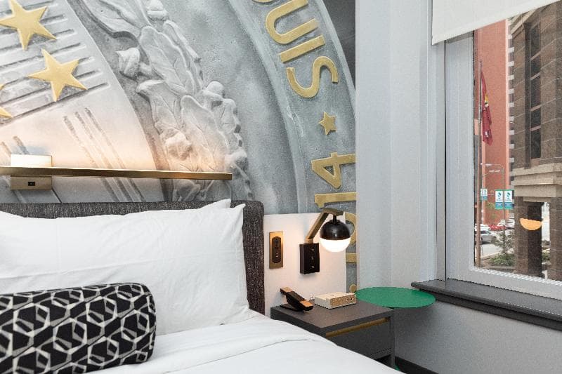 Hotel Indigo St. Louis 5