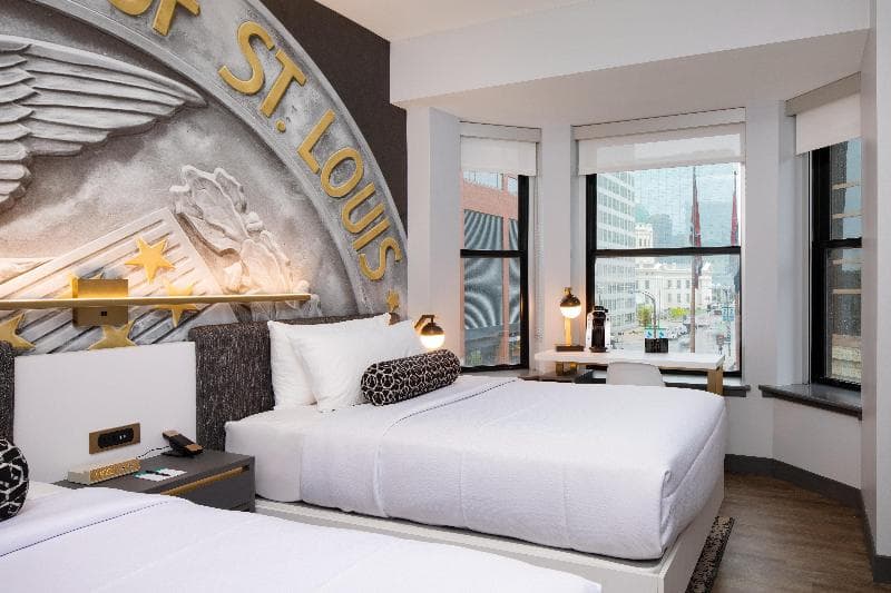 Hotel Indigo St. Louis 3