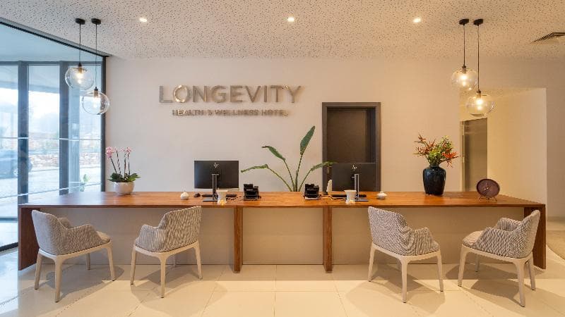 Longevity Health And Wellness Hotel - Adults Only 4