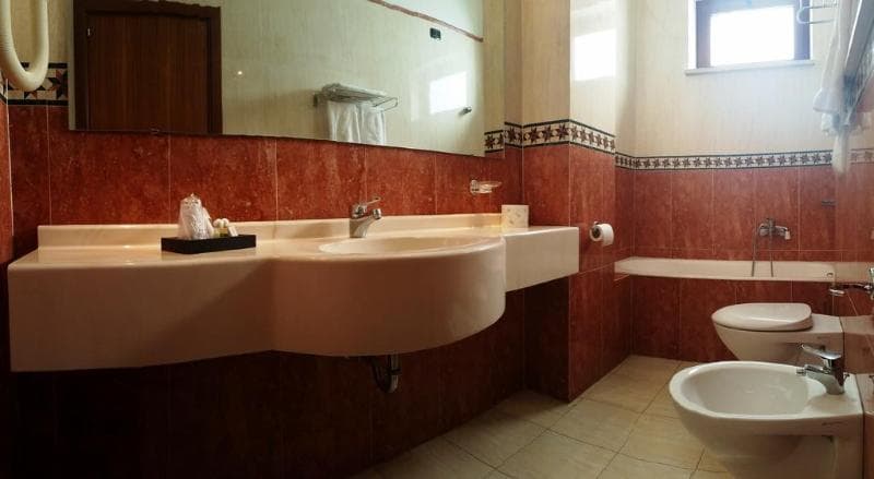 Hotel Primavera Dell'etna 5