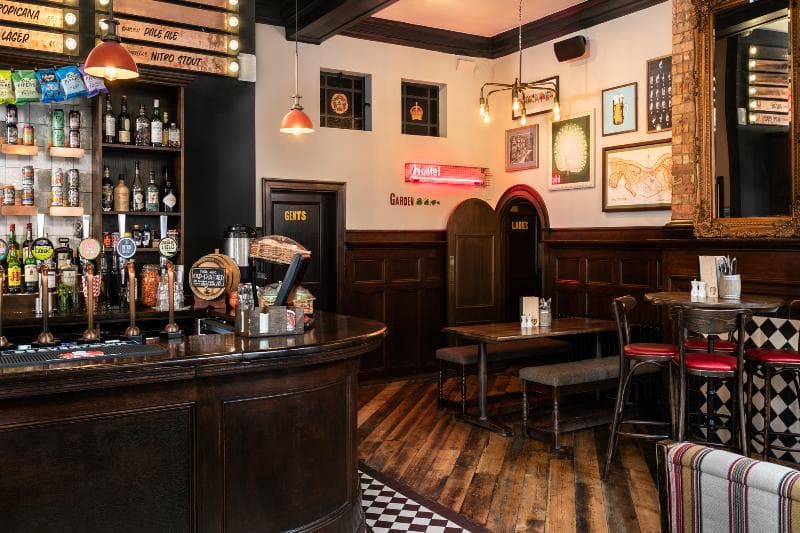 Publove @ the Rose & Crown (Adults only) 4