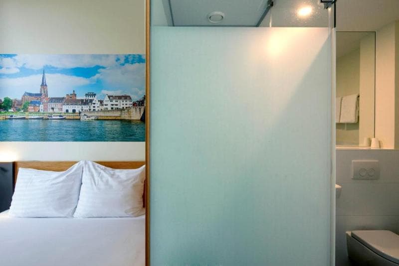 Easyhotel Maastricht City Centre 4