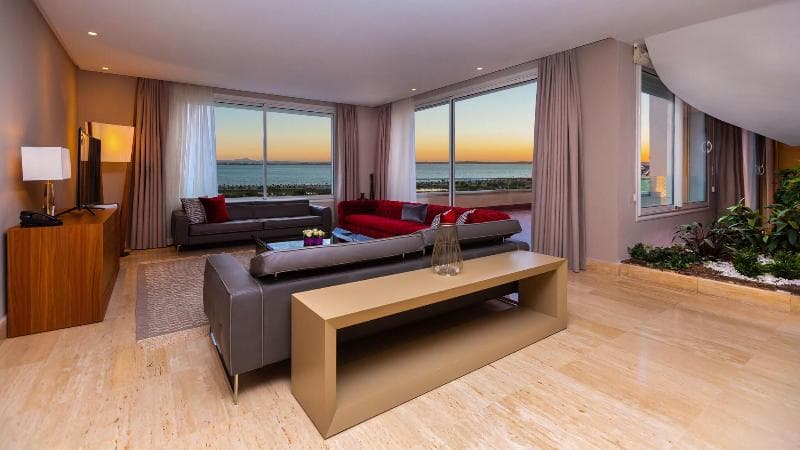 Adam Hotel Suites photo 1