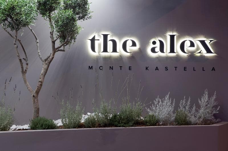 The Alex 5