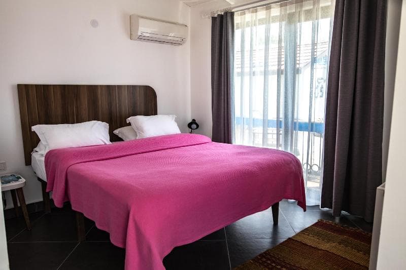 Maya Bistro Hotel Beach 2