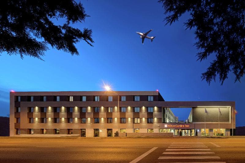 Hilton Garden Inn Bucharest Airport, Romania 3