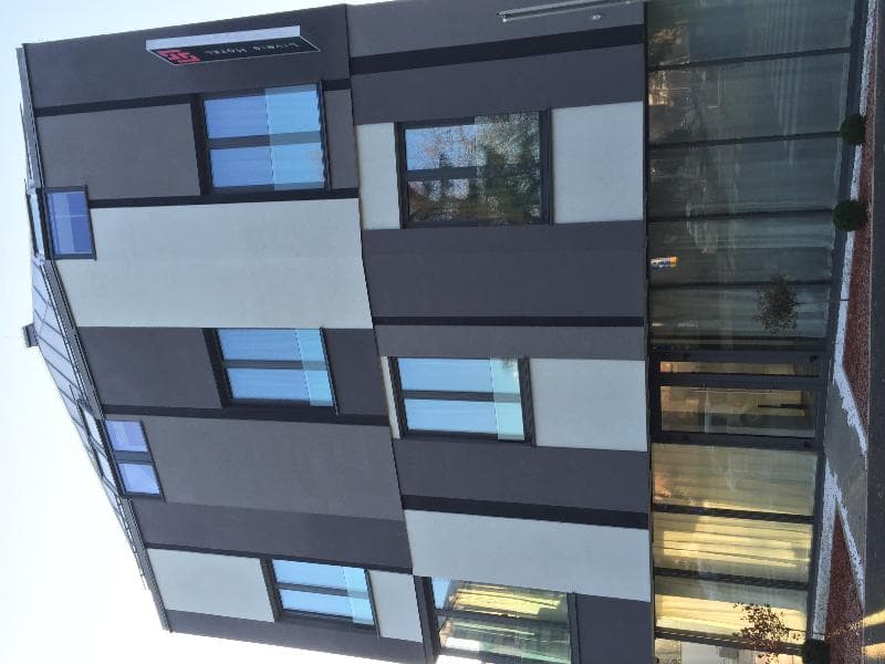 Livris Hotel 1