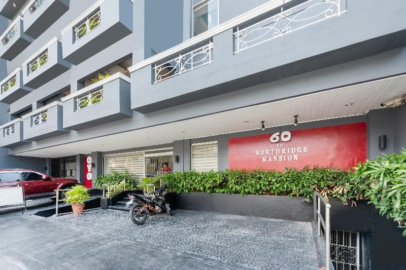 Oyo 115 Northridge Mansions 2
