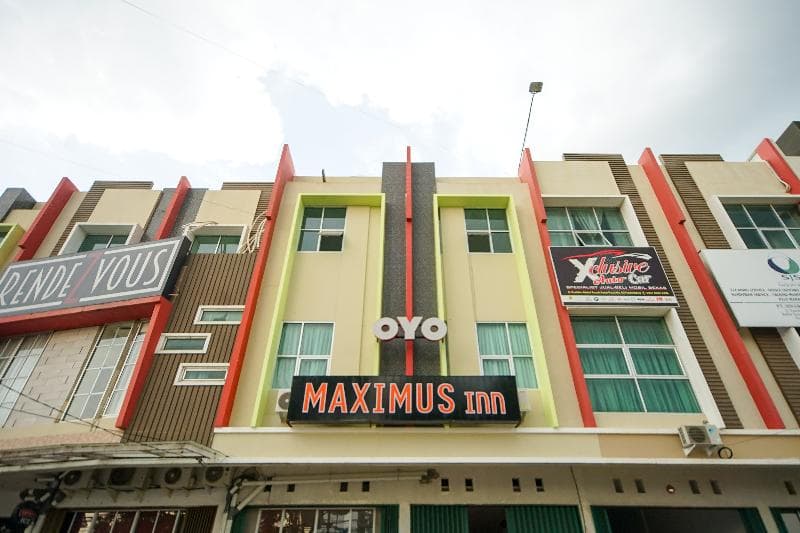 Oyo 251 The Maximus Inn Hotel main