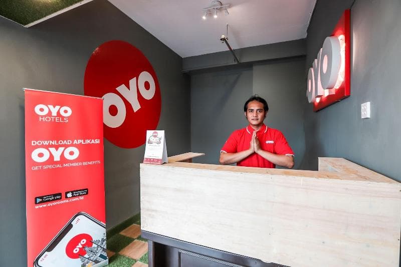Oyo 129 Bassura City Apartment 3