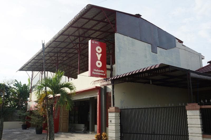 Oyo 283 Helvetia Residence 1