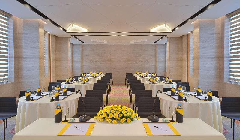 Radisson Bengaluru City Center photo 1